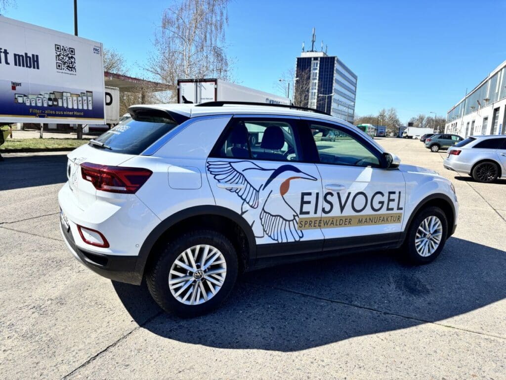 Fahrzeugbeschriftung für Eisvogel Burg in Cottbus durch KLT-Werbung